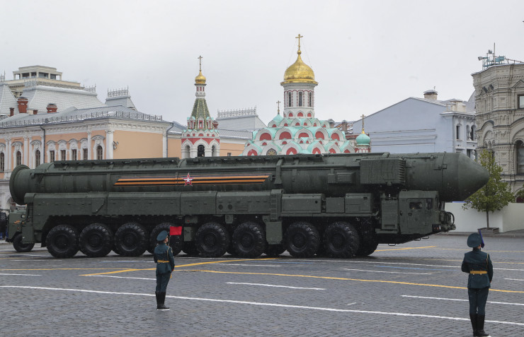 Стратегически ракетен комплекс "Ярс". Снимка: EPA/MAXIM SHIPENKOV