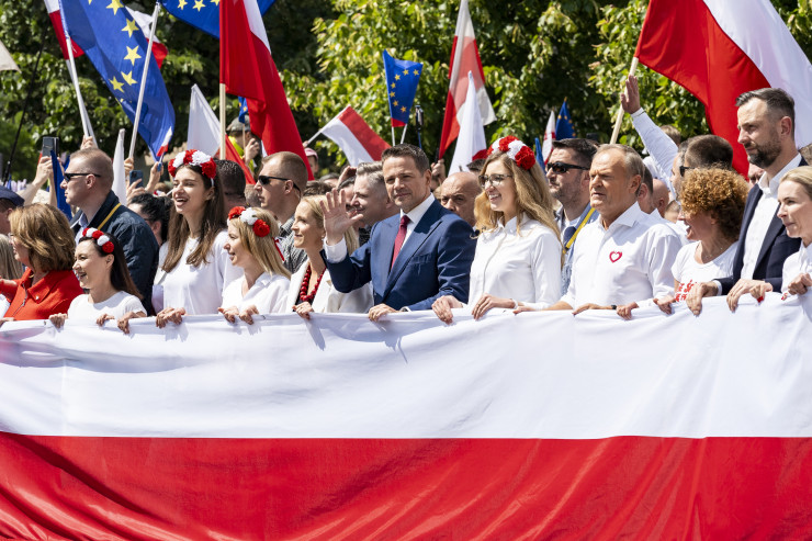 Рафал Тшасковски и Доналд Туск преди изборите. Снимка: Bloomberg LP