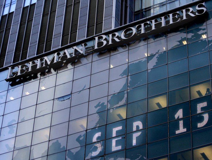 На 15 септември 2008 г. Lehman Brothers изпадна във фалит. EPA/PETER FOLEY 