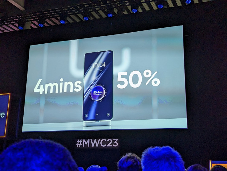 Realme GT3. Снимка: Елена Кирилова/Investor Media Group