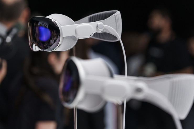 Очилата Vision Pro на Apple. Снимка: Philip Pacheco/Bloomberg