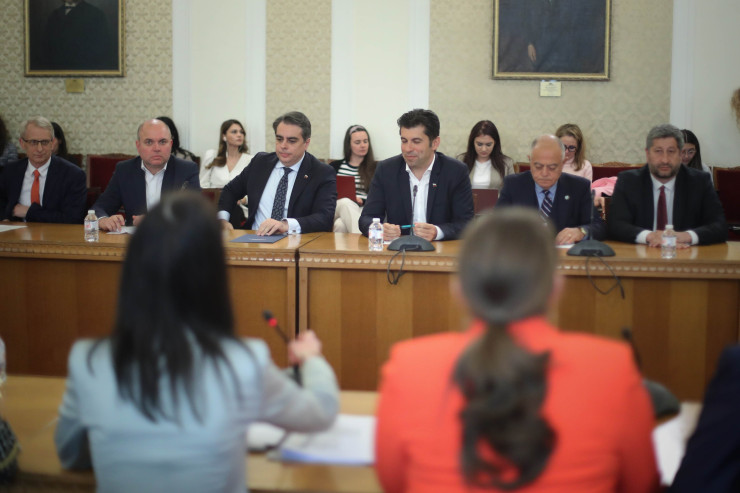 ПП-ДБ на среща с кандидат-премиера Мария Габриел. Снимка: Димитър Кьосемарлиев, Investor Media Group