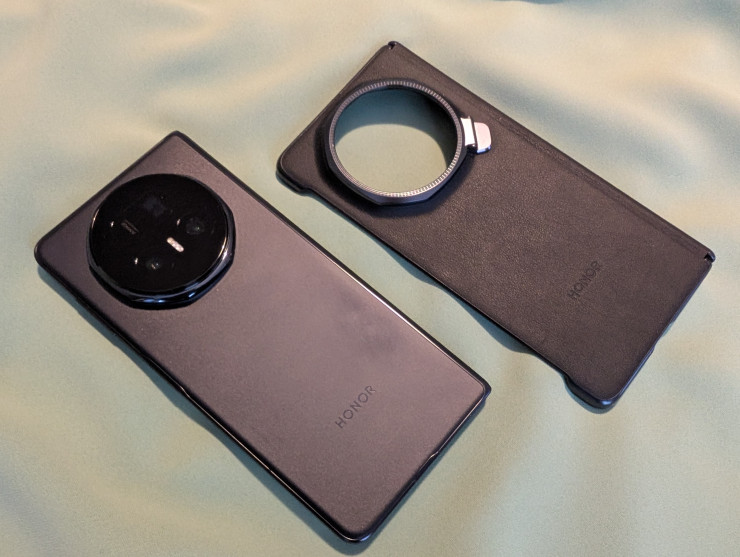 Honor Magic V5. Снимка: Елена Кирилова/Investor Media Group