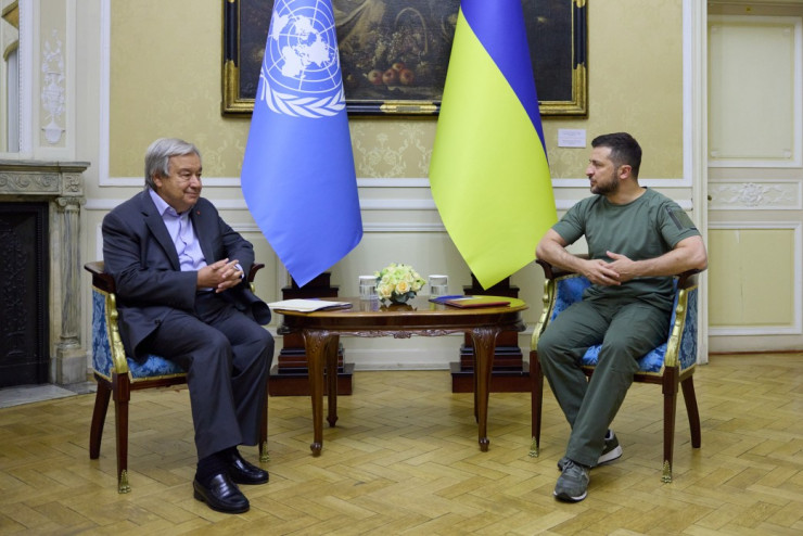 Антонио Гутереш разговаря с украинския президент Володимир Зеленски. Снимка: President.gov.ua