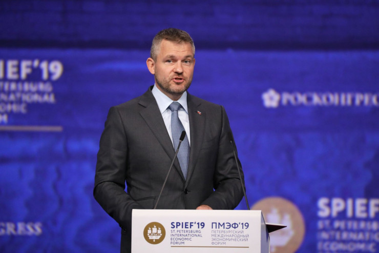Кандидатът за президент на Словакия Петер Пелегрини като премиер на икономическия форум в Санкт Петербург. Снимка: Andrey Rudakov//Bloomberg