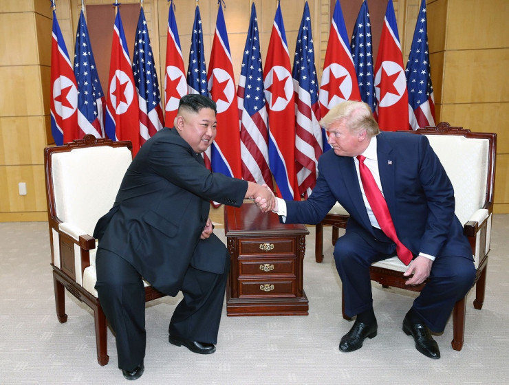 Ким Чен Ун и Доналд Тръмп през 2019 г. Снимка: Bloomberg LP
