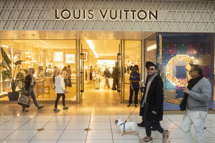 Магазин на Louis Vuitton. Снимка: Matthew Hatcher/Bloomberg
