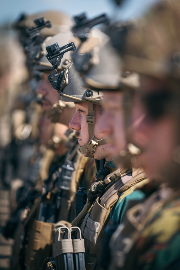Войски на НАТО в база в Румъния. Снимка: Andrei Pungovschi/Bloomberg